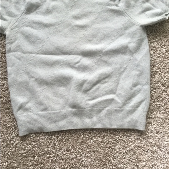 🔥🔥HOST PIC🔥🥰Neiman Marcus Cashmere Sweater - Picture 6 of 8